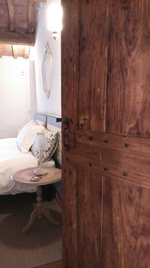 Corte Di Maggio B&B Country House Imola Extérieur photo
